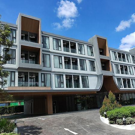 Cha Chiangmai Luxury Hotel Chiang Mai Exterior photo
